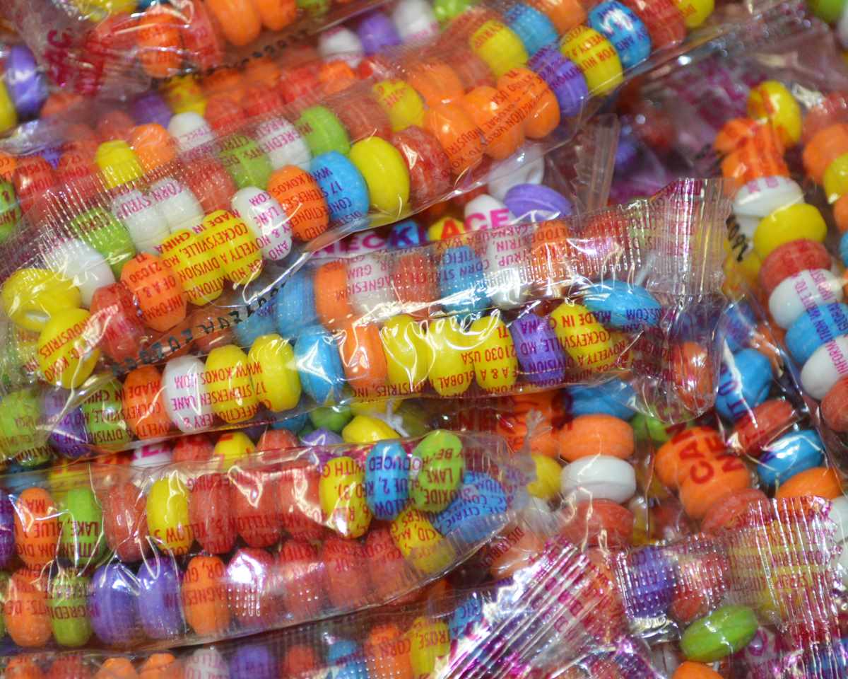 Candy Necklaces Bulk - CandyFavorites