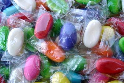 Easter Marshmallow Hiding Eggs - CandyFavorites