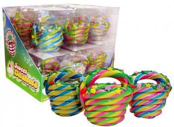 Edible Candy Baskets - CandyFavorites