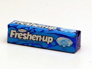 Freshen-Up Peppermint Gum - CandyFavorites