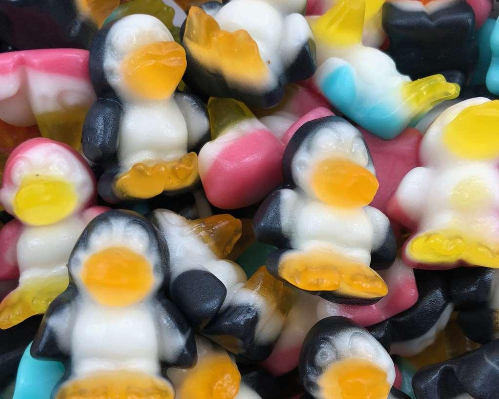 Gummi Rainbow Penguins - CandyFavorites