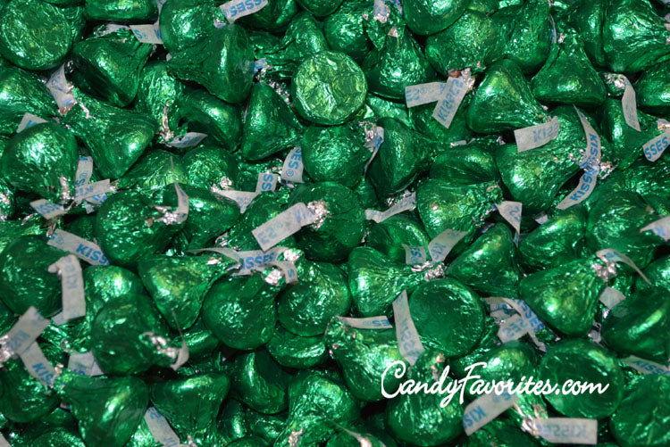 Hershey's Kisses Green - CandyFavorites