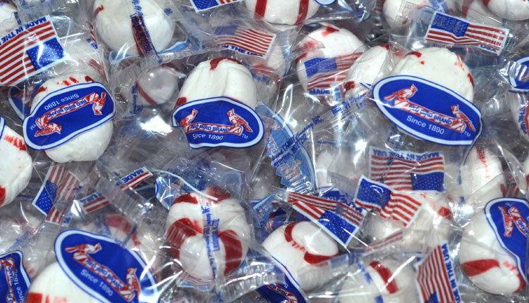 Patriotic Peppermint Puffs - CandyFavorites