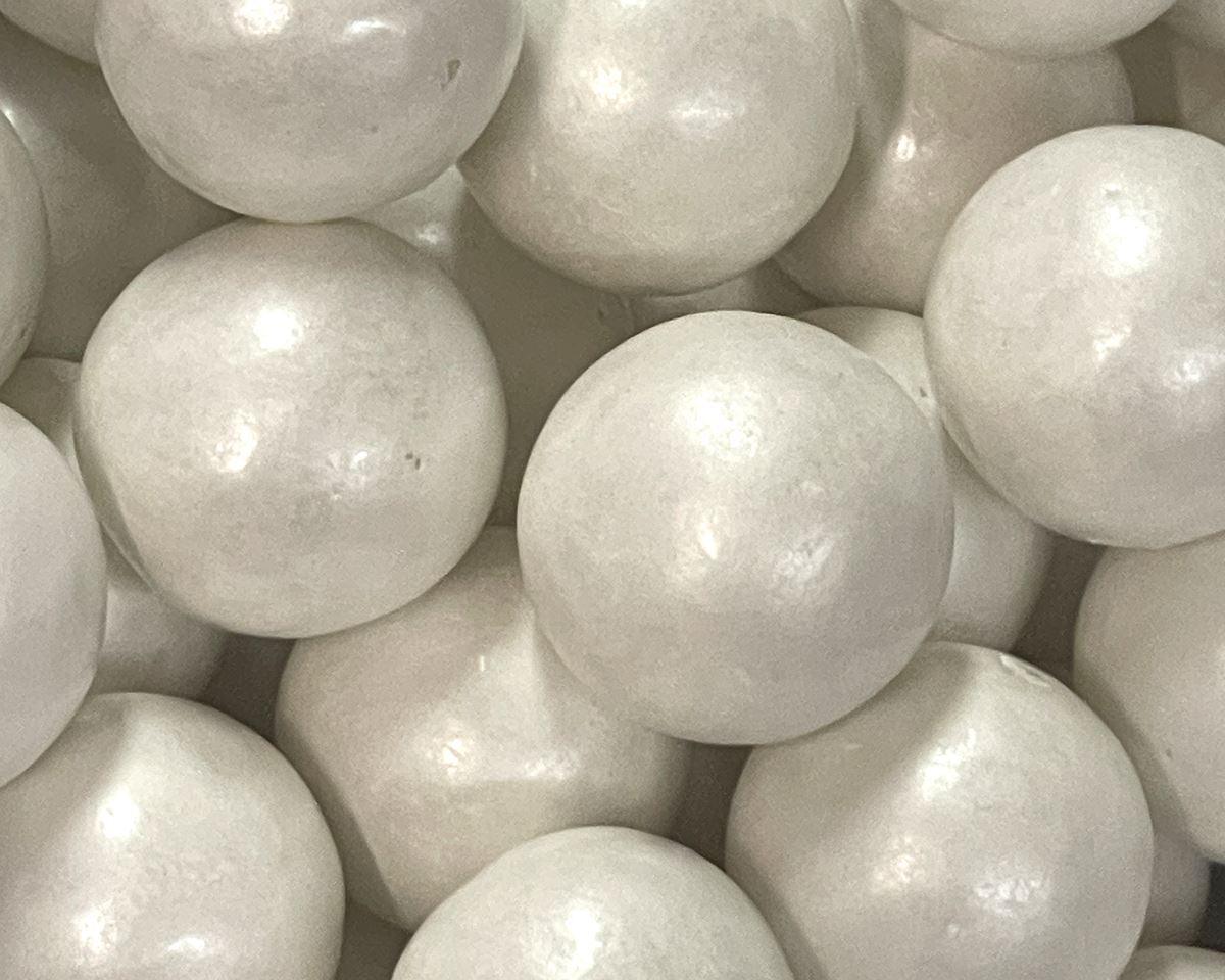 Shimmer Pearl White Gumballs - CandyFavorites