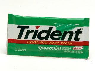 Trident Spearmint Gum - CandyFavorites